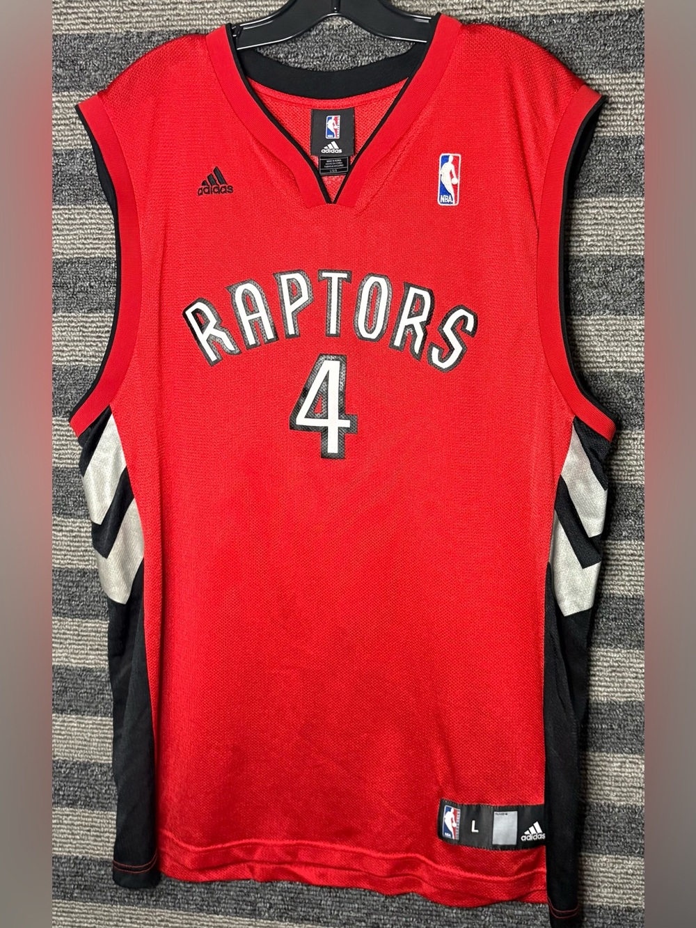 Mid 2000’s Adidas Chris Bosh Toronto Raptors #4 Red NBA Basketball Jersey Large